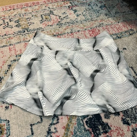 Tennis/Golf Skort - Picture 2 of 3